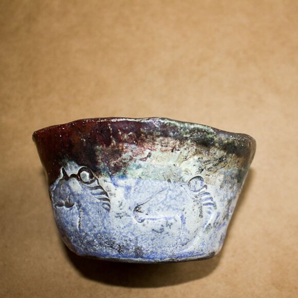 horse raku dish - Picture 4 of 7